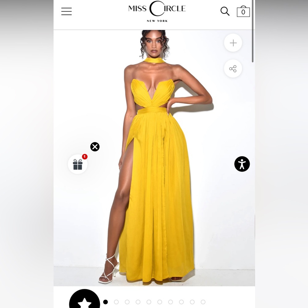 Miss Circle - Xella Yellow Chiffon Pleated Chiffon Maxi Dress